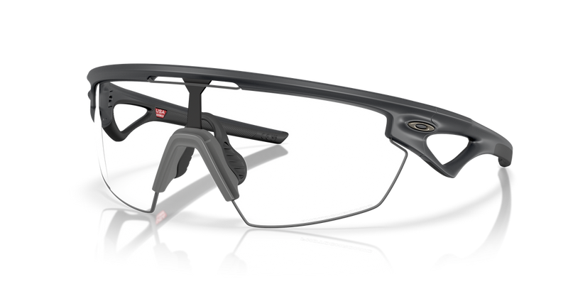 Oakley SPHAERA in Carbon / Clear to Black Iridium Photochromic (940325) - Front View