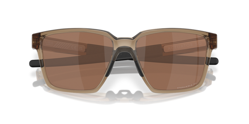 Oakley ACTUATOR SQ in Brown Smoke / Prizm Tungsten Polarized (943004) - Side View