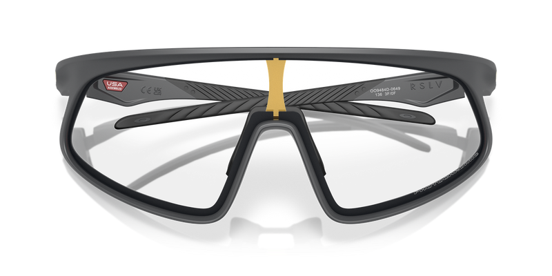 Oakley RSLV in Matte Carbon / Clear to Black Iridium Photochromic (948406) - Alternate View