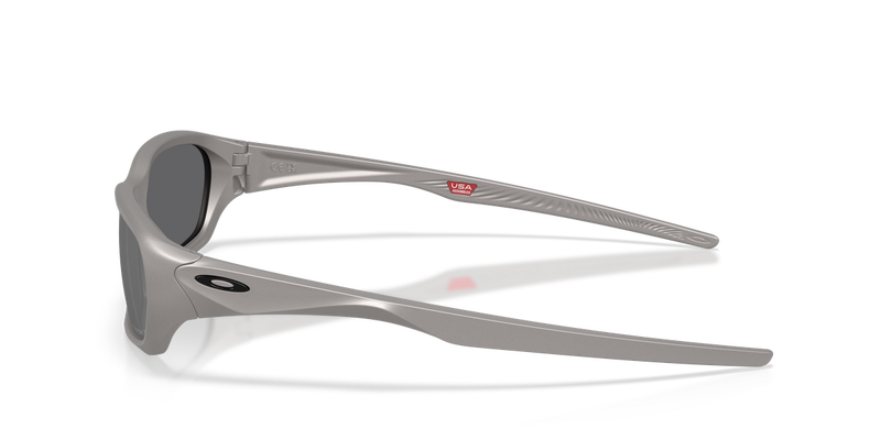 Oakley TERRAFORMA in Titanium / Prizm Black Polarized (953005) - Alternate View