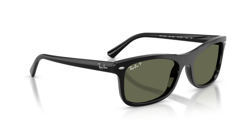 Ray-Ban RB2226 in Black / Green Polarized (901/58) - Alternate View