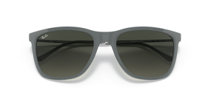Grey / Grey Gradient (653671)