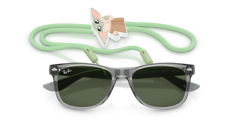 Ray-Ban Junior JUNIOR NEW WAYFARER in 722871 - Side View