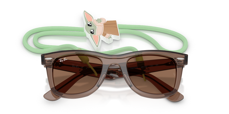 Ray-Ban Junior 0RJ9140S in 722773 - Side View
