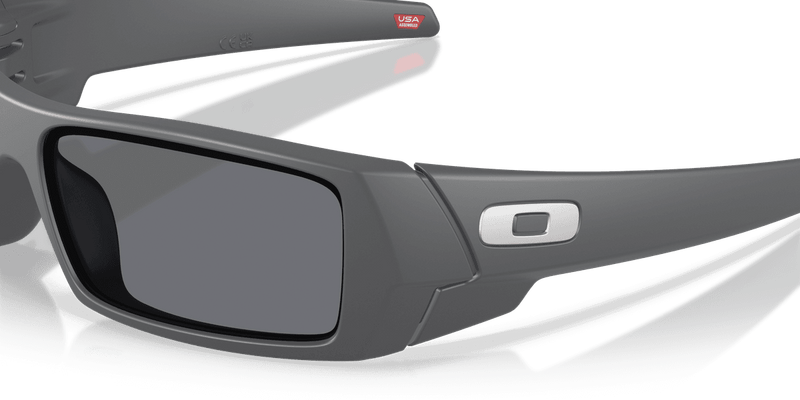 Oakley GASCAN OO9014 in Matte Carbon / Grey (9014E0) - Side View