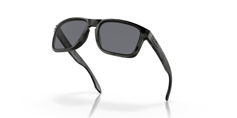 Oakley HOLBROOK OO9102 in Multicam Black / Grey - Alternate View