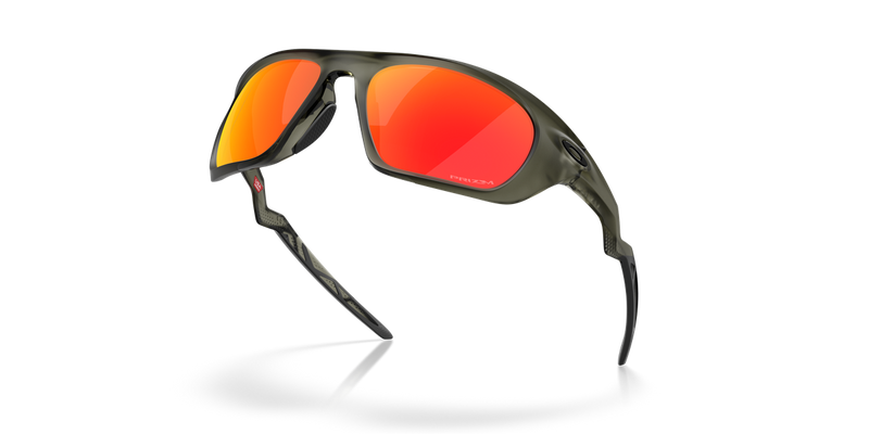 Oakley LATERALIS OO9431 in Matte Olive Ink / Prizm Ruby (943104) - Alternate View