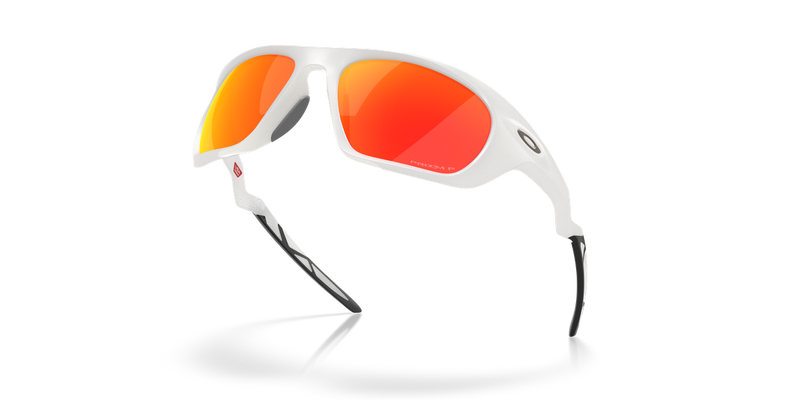 Oakley LATERALIS OO9431 in Matte Vapor / Prizm Ruby Polarized (943110) - Alternate View