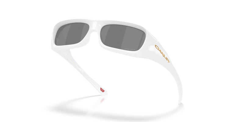 Oakley PERMIAN OO9520 in Pearlized White / Prizm Black (952002) - Alternate View